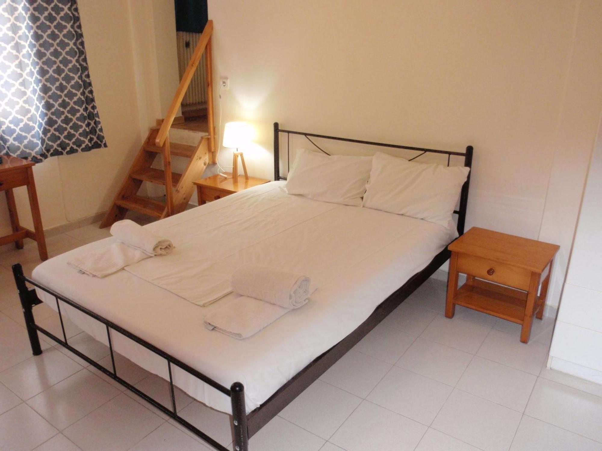 Vazakas Rooms Mytilene Exterior foto