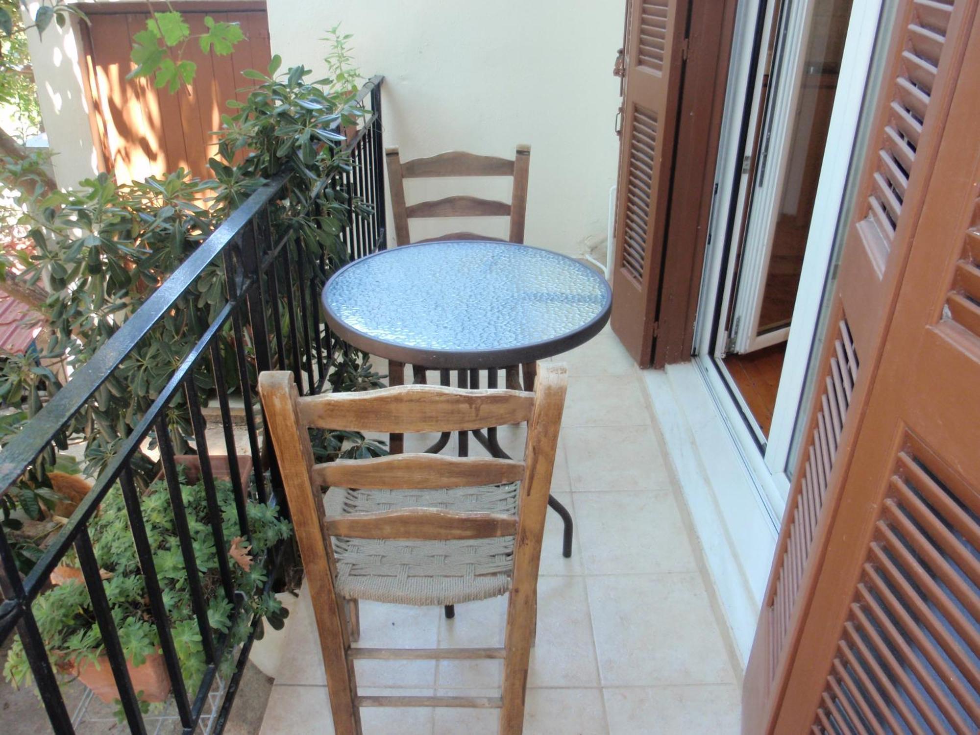 Vazakas Rooms Mytilene Exterior foto