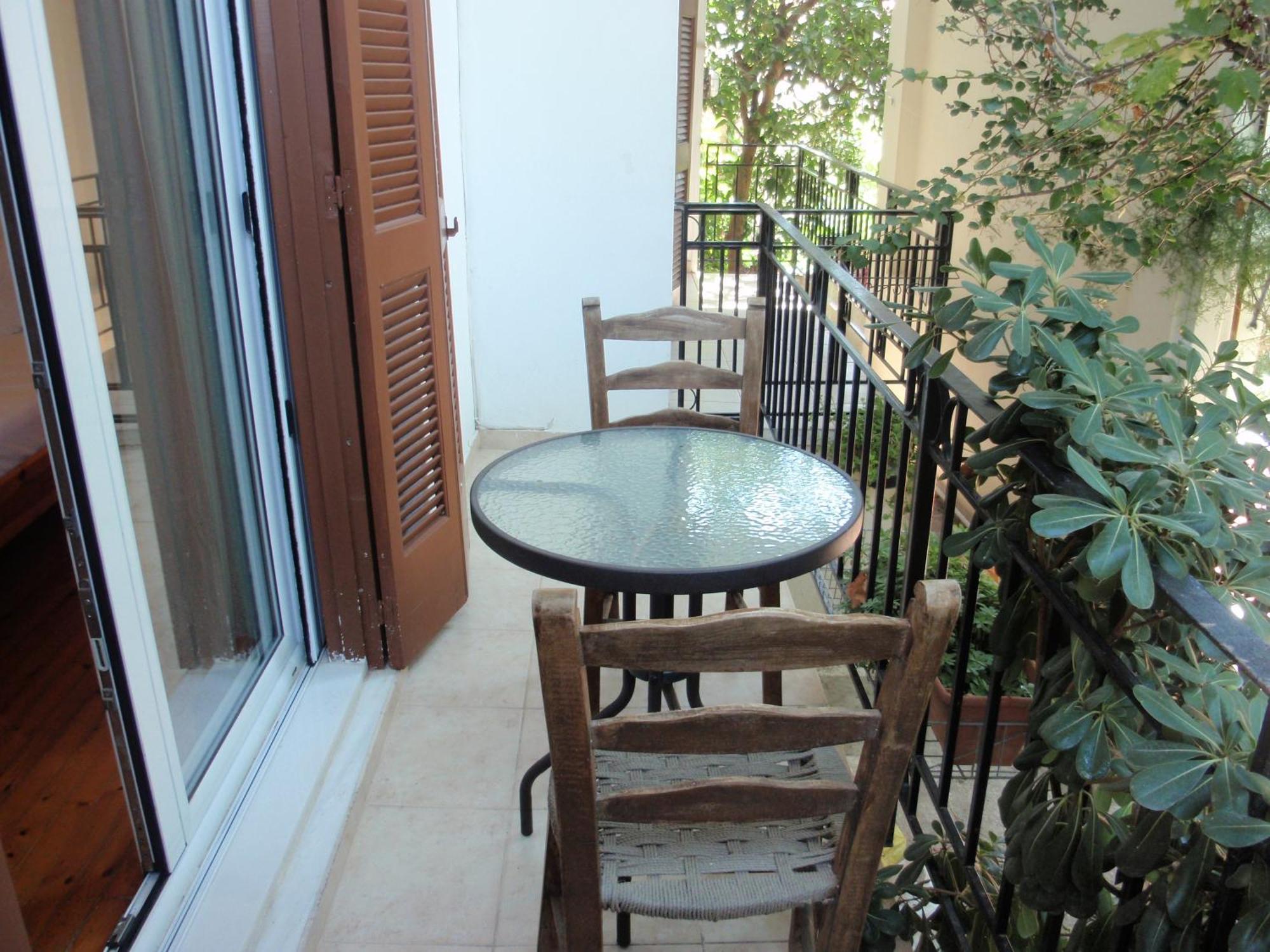 Vazakas Rooms Mytilene Exterior foto